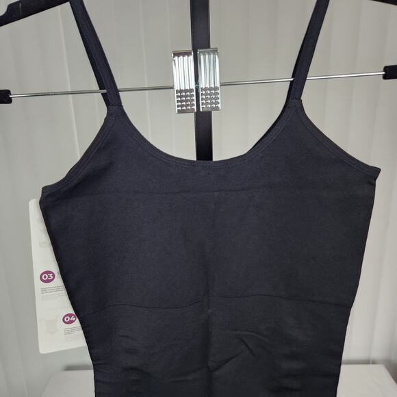 Curveez Incredibly Slimming Cami Tank Top in Black High Compression Size 2XL New - Picture 5 of 12